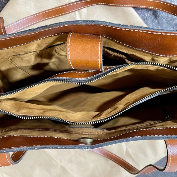 Patricia Nash Kemble Florence Tote - Picture 3 of 5